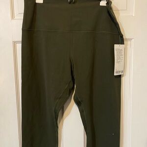 NWT Lululemon Align 28”